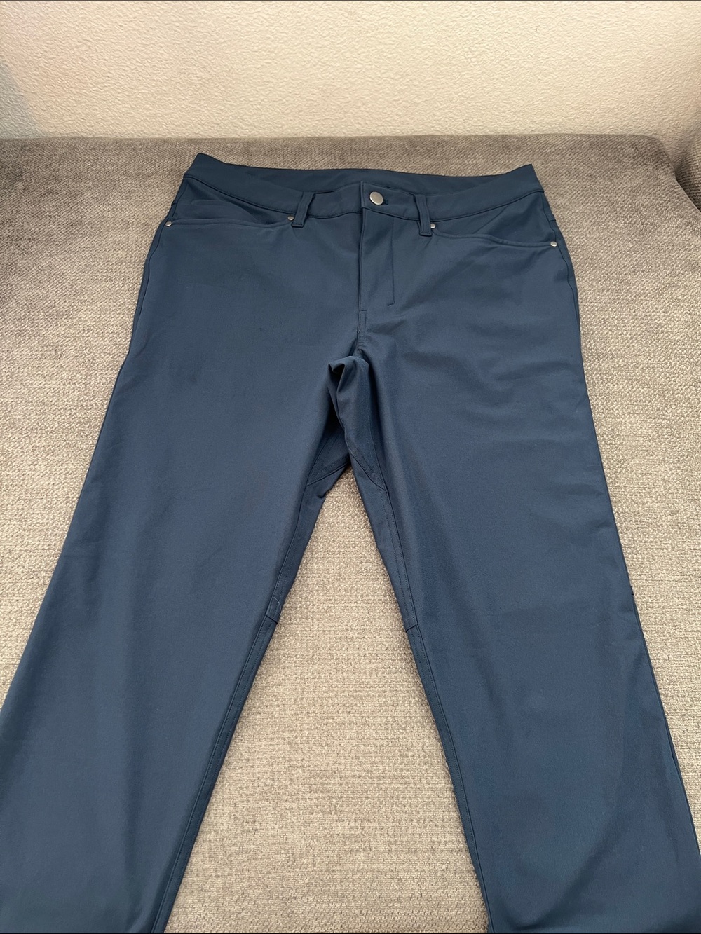 lululemon athletica Men’s Slim Straight pants in Navy